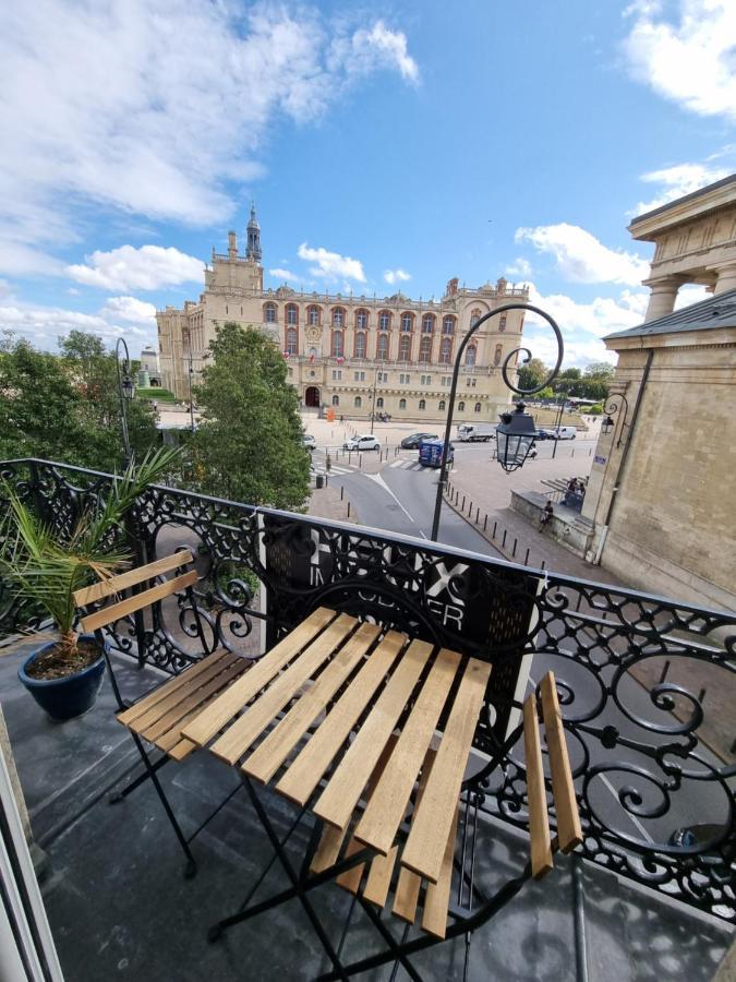 Face Chateau St Germain En Laye, 4 A 6 Personnes, 23 Min De Paris Champs-elysees * Saint-Germain-en-Laye